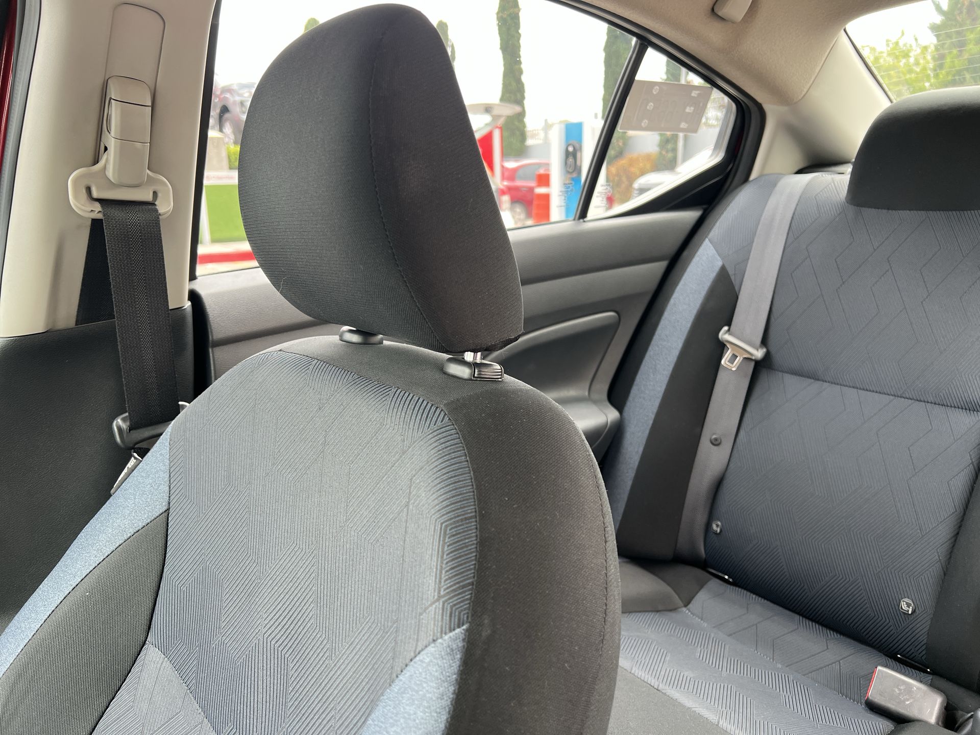 2023 Nissan Versa 4p Advance L4/1.6 Man