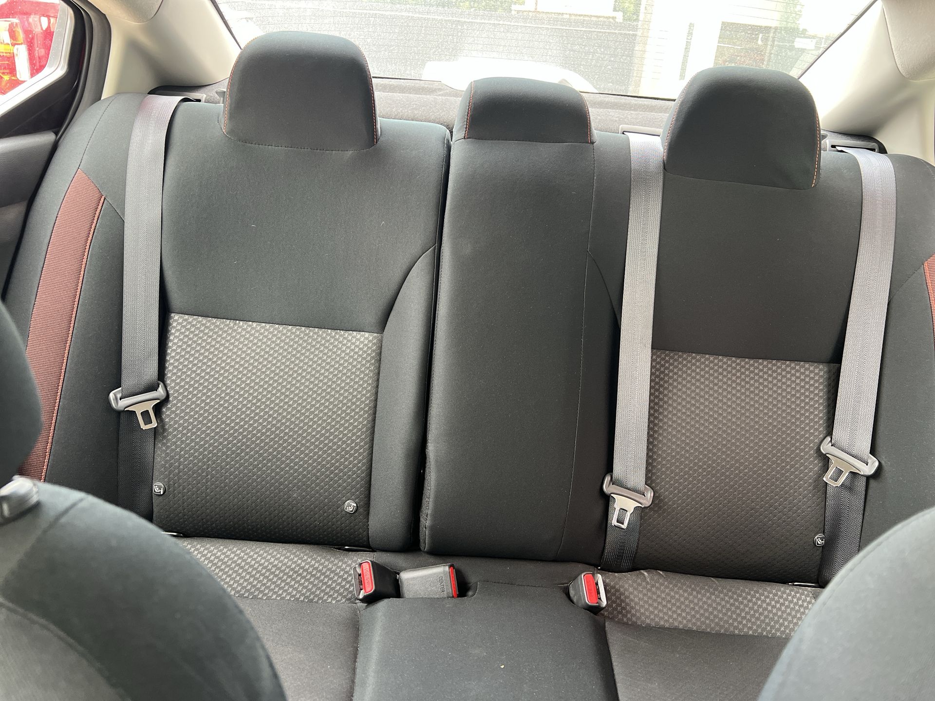 2025 Nissan Versa 4p SR L4/1.6 Aut