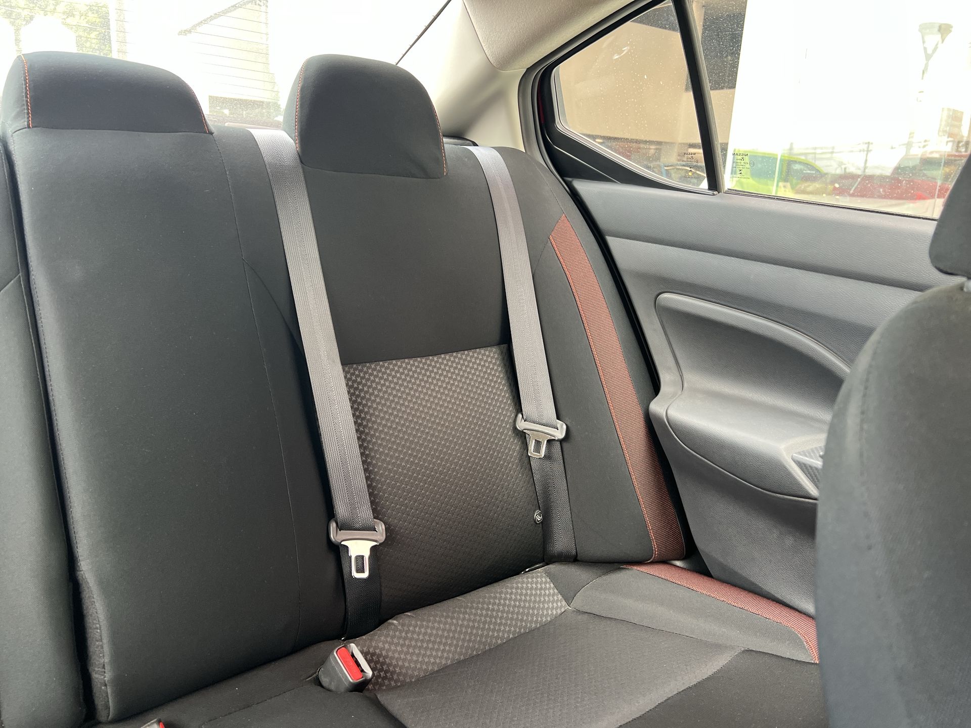 2025 Nissan Versa 4p SR L4/1.6 Aut