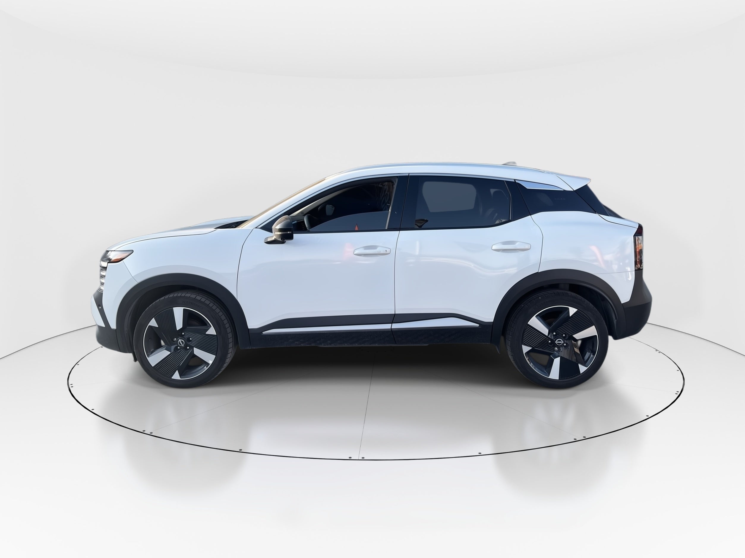 2026 Nissan Kicks EXCLUSIVE CVT