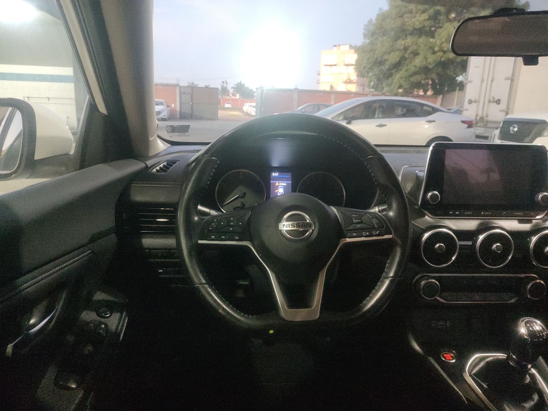 2023 Nissan Sentra 4p SR Bi-tono L4/2.0 Aut