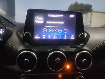 2023 Nissan Sentra 4p SR Bi-tono L4/2.0 Aut