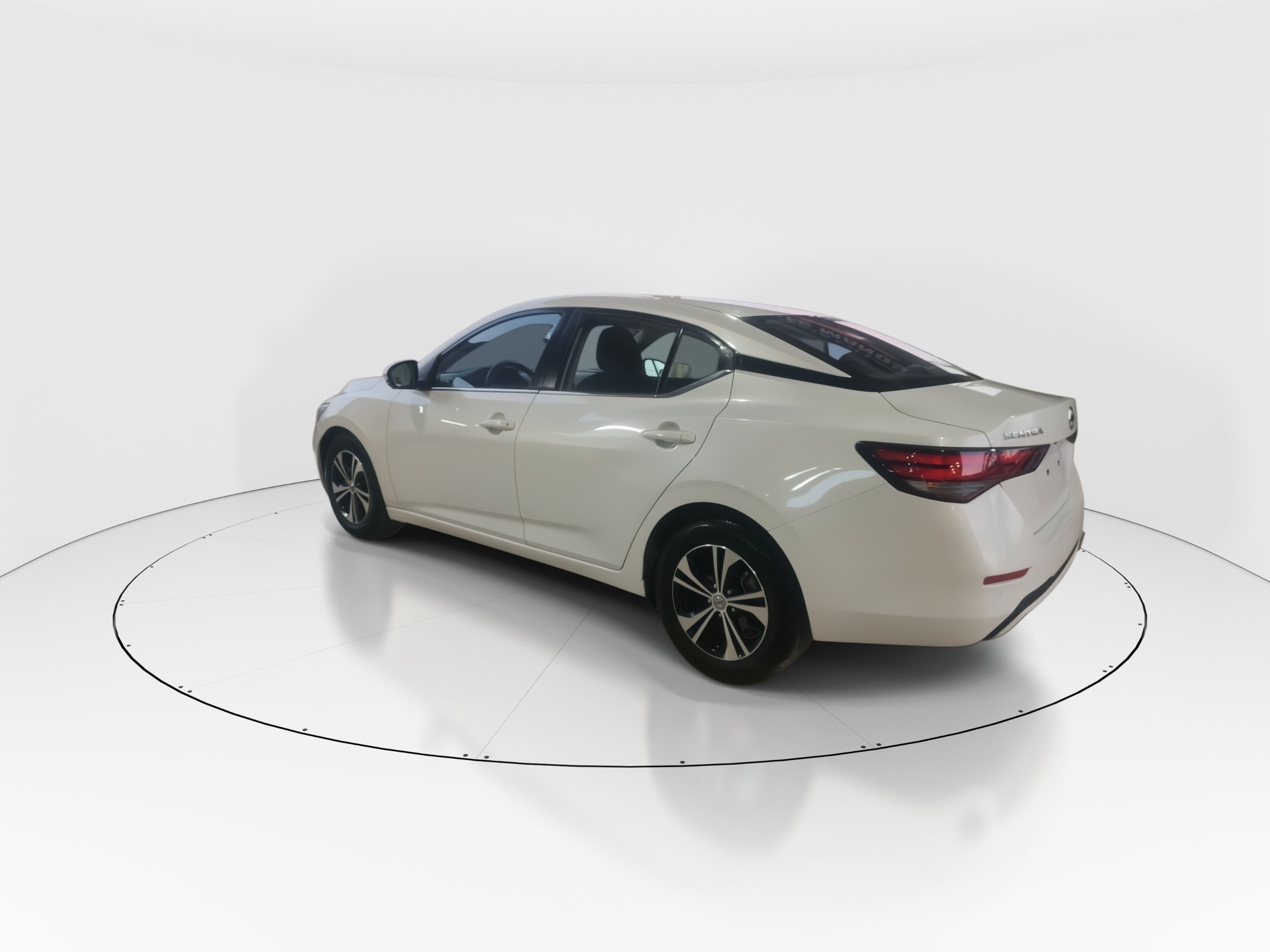 2023 Nissan Sentra 4p SR Bi-tono L4/2.0 Aut