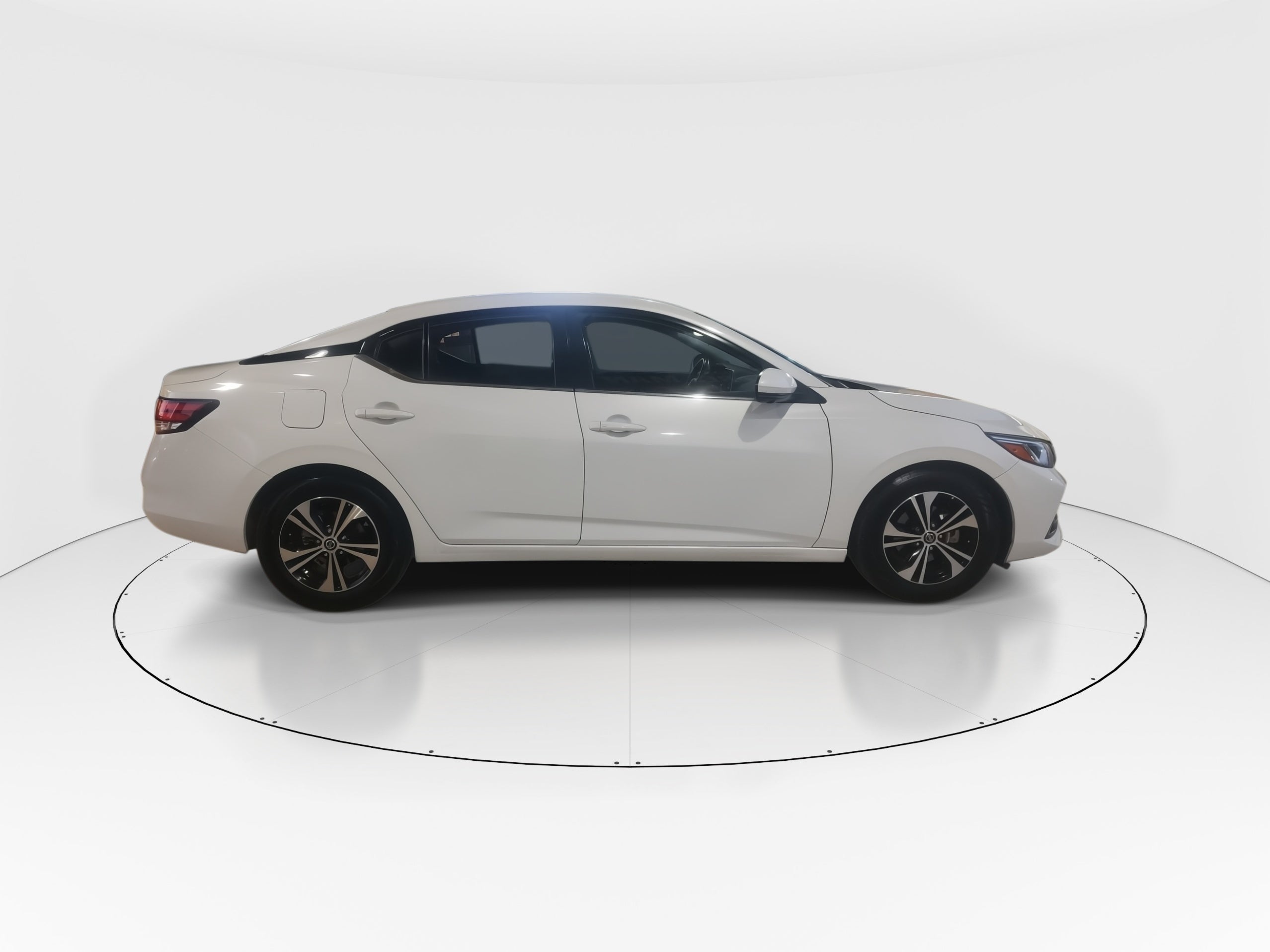 2023 Nissan Sentra 4p SR Bi-tono L4/2.0 Aut