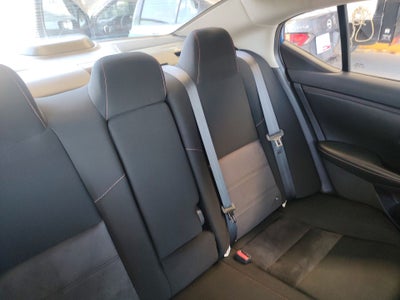 2023 Nissan Sentra 4p SR L4/2.0 Aut
