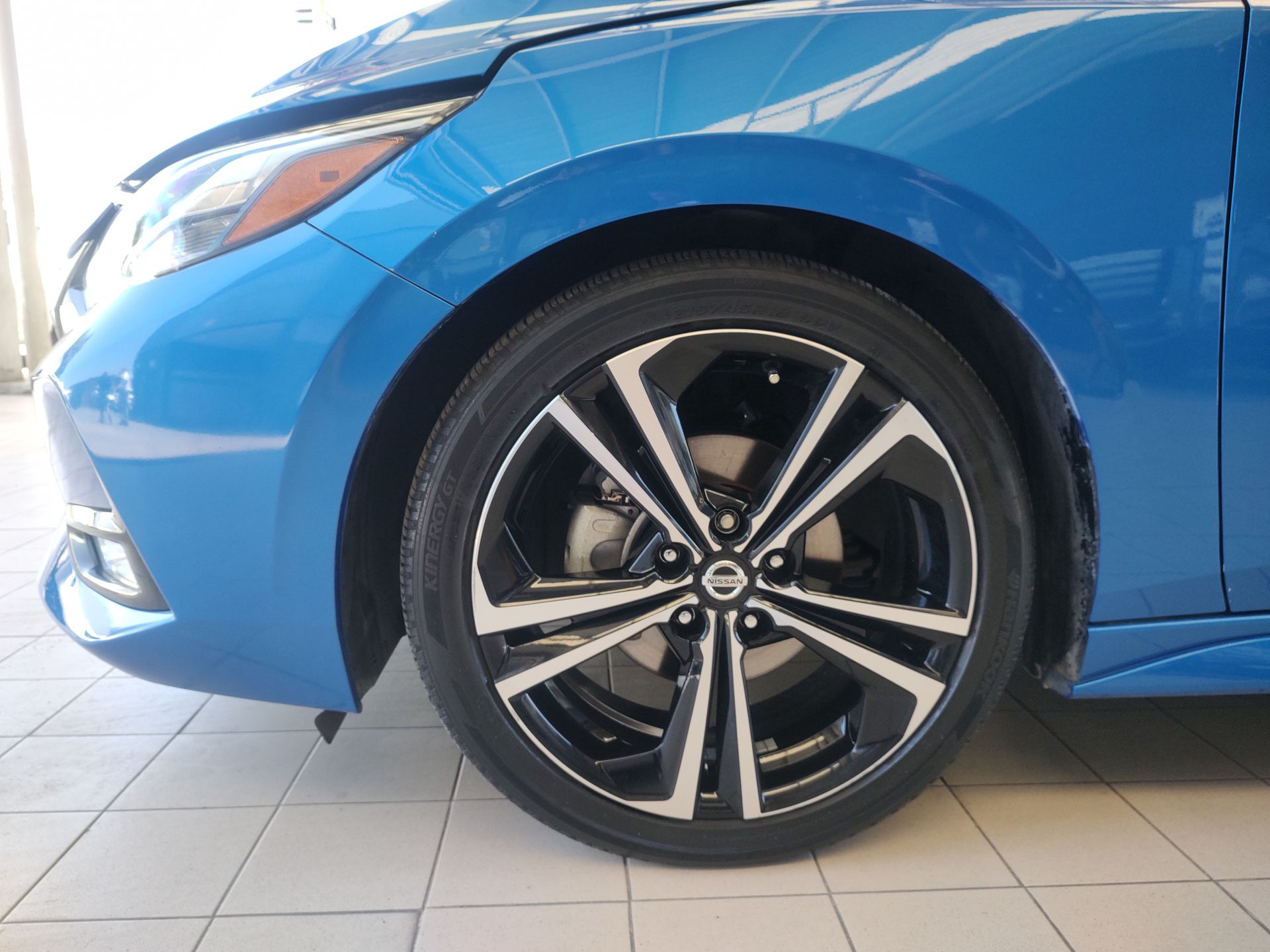 2023 Nissan Sentra 4p SR L4/2.0 Aut