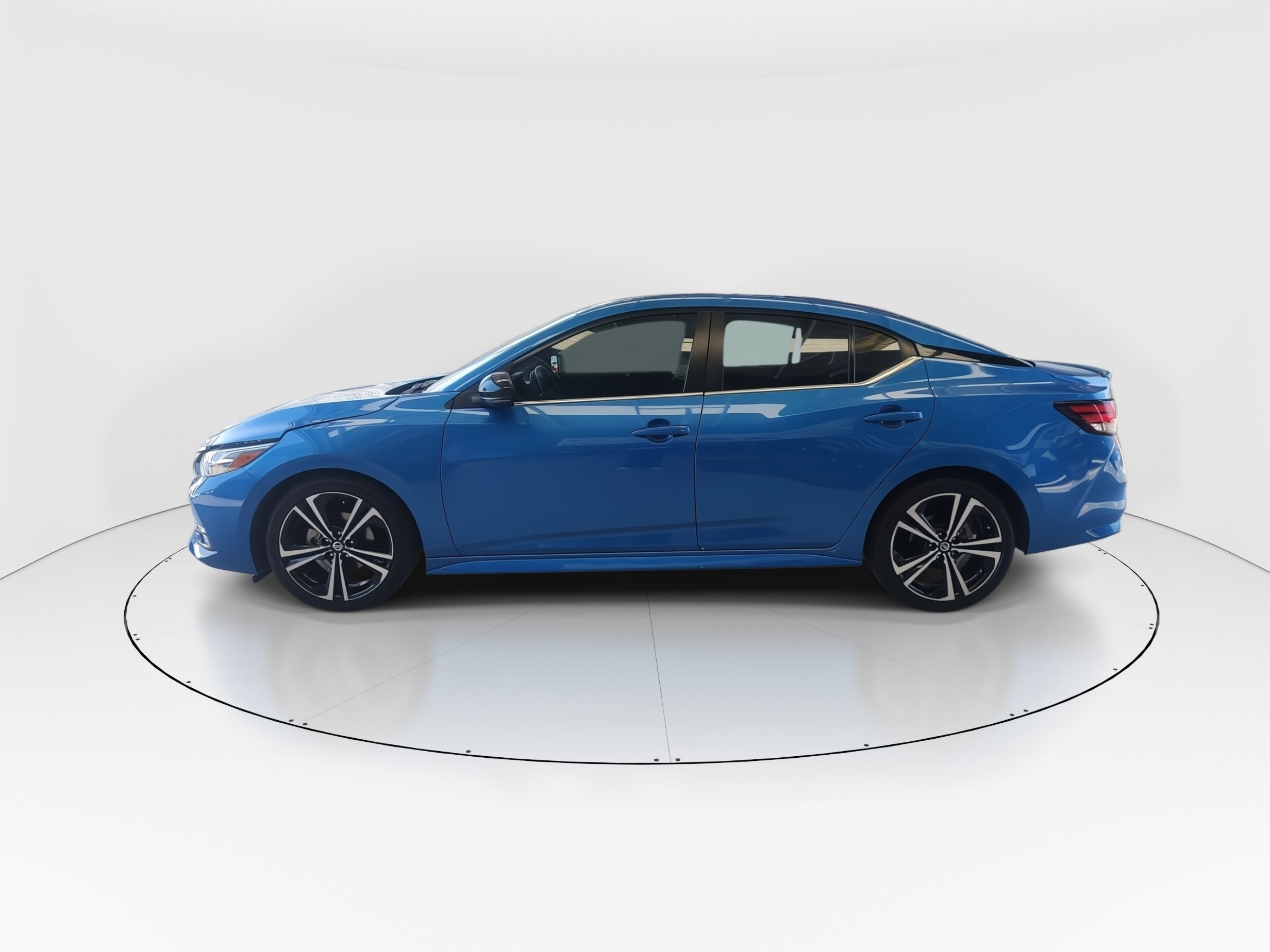 2023 Nissan Sentra 4p SR L4/2.0 Aut