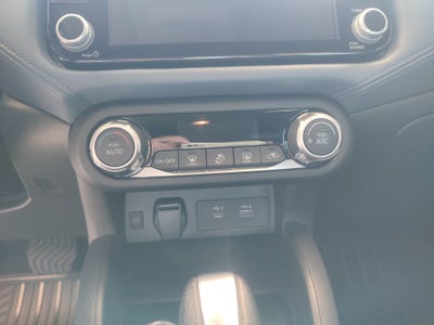 2024 Nissan Versa 4p Exclusive L4/1.6 Aut