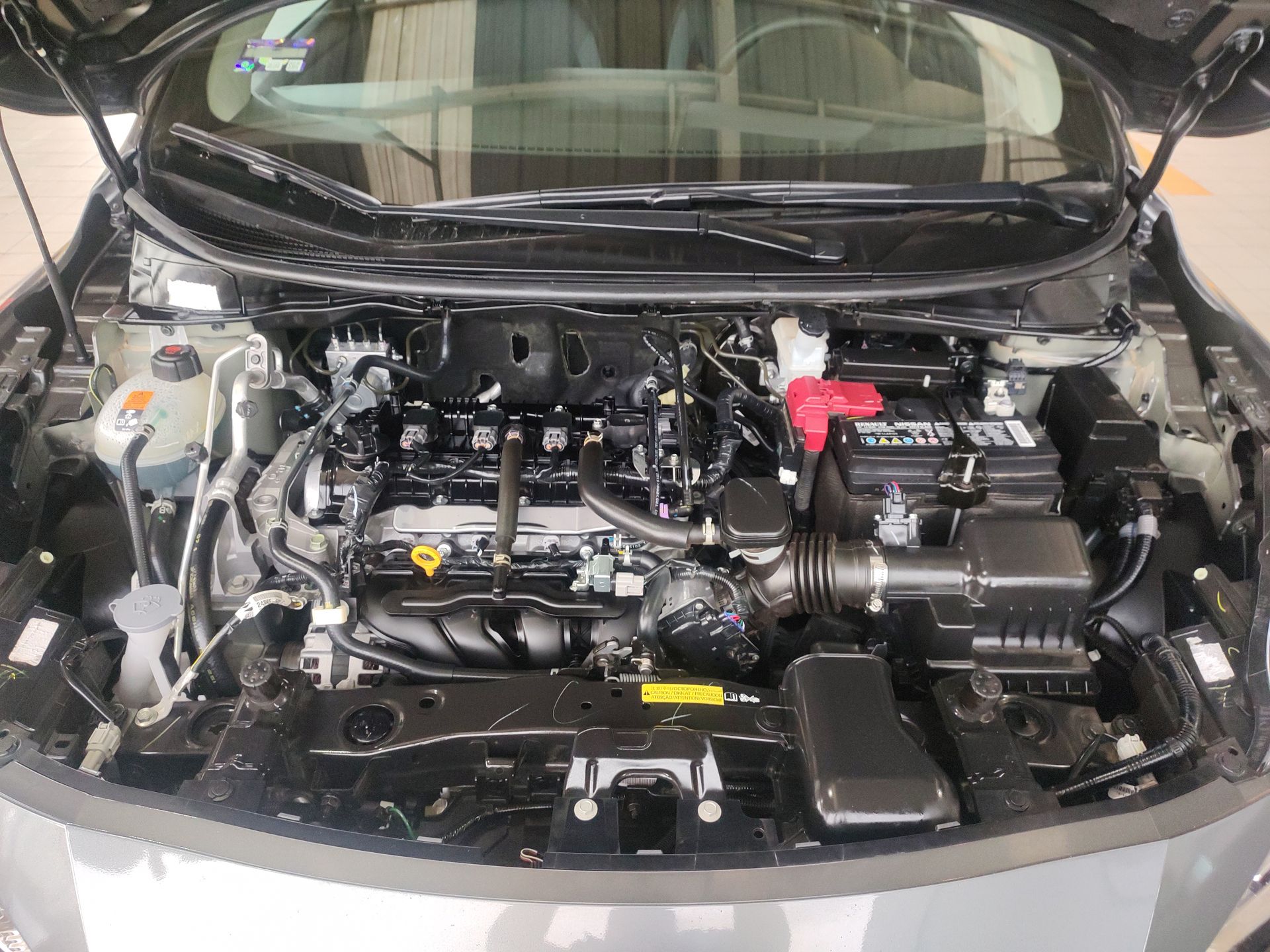 2025 Nissan Versa 4p Advance L4/1.6 Man