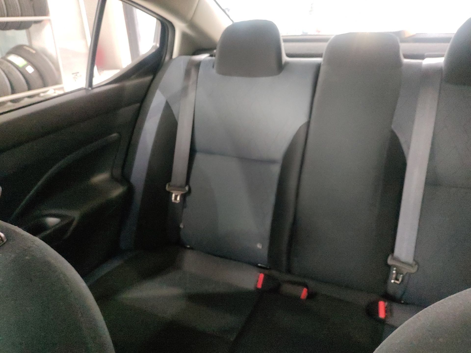 2025 Nissan Versa 4p Advance L4/1.6 Man