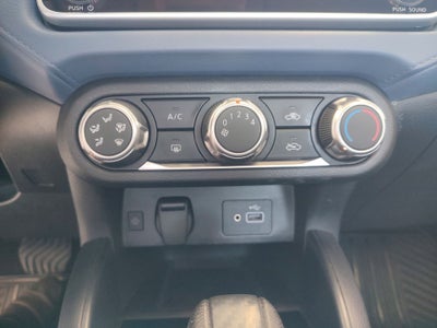 2024 Nissan Versa 4p Advance L4/1.6 Aut