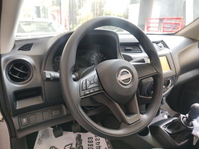 2026 Nissan Chasis Cabina NP300 2p L4/2.5 Man A/A VDC