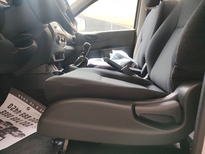 2026 Nissan Chasis Cabina NP300 2p L4/2.5 Man A/A VDC