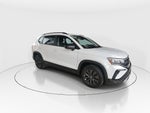 2023 Volkswagen Taos 5p Trendline L4/1.4/T Aut