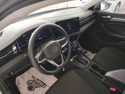 2025 Volkswagen Jetta 4p Trendline L4/1.4/T Aut