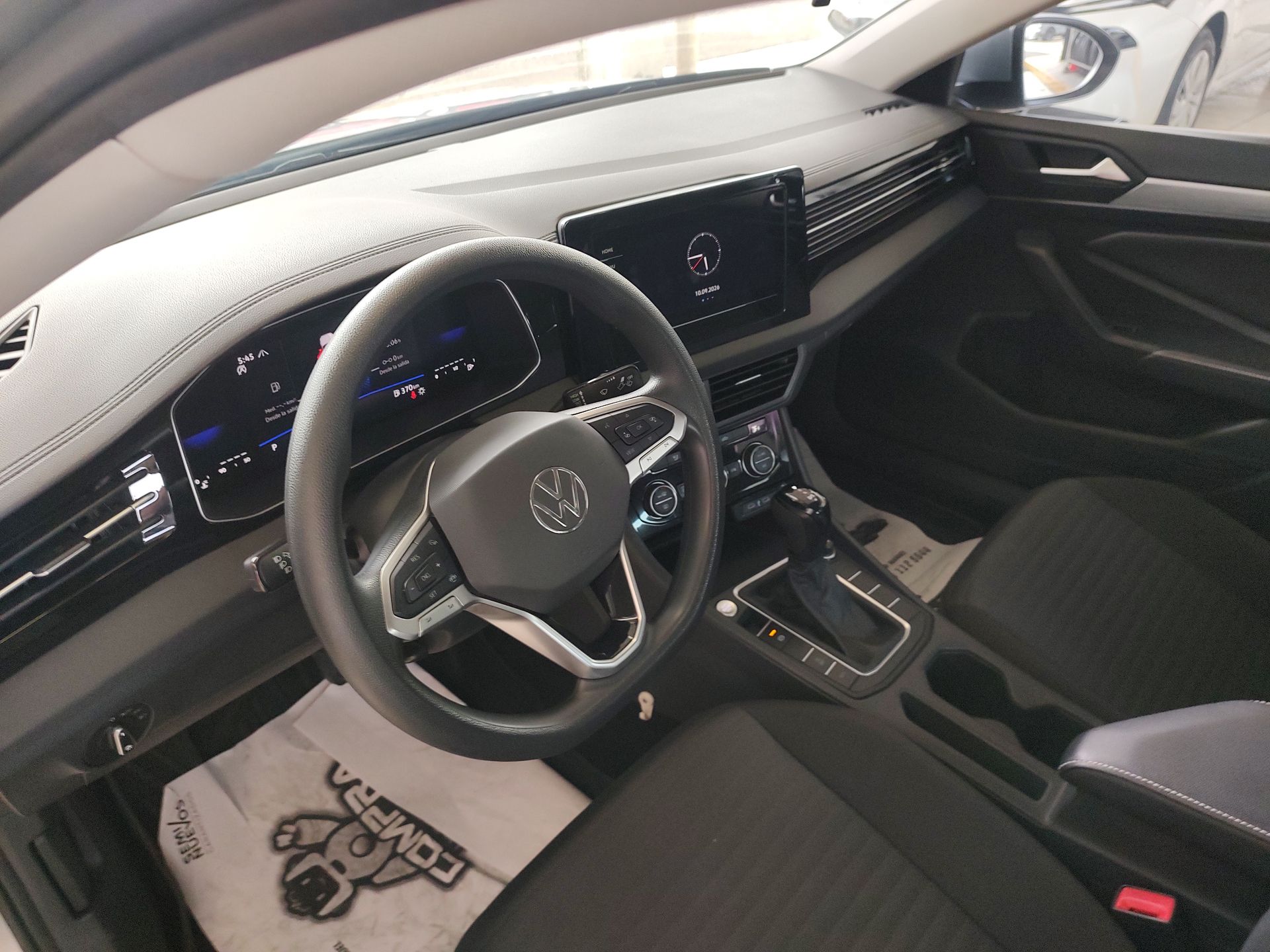 2025 Volkswagen Jetta 4p Trendline L4/1.4/T Aut