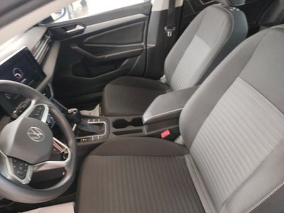 2025 Volkswagen Jetta 4p Trendline L4/1.4/T Aut