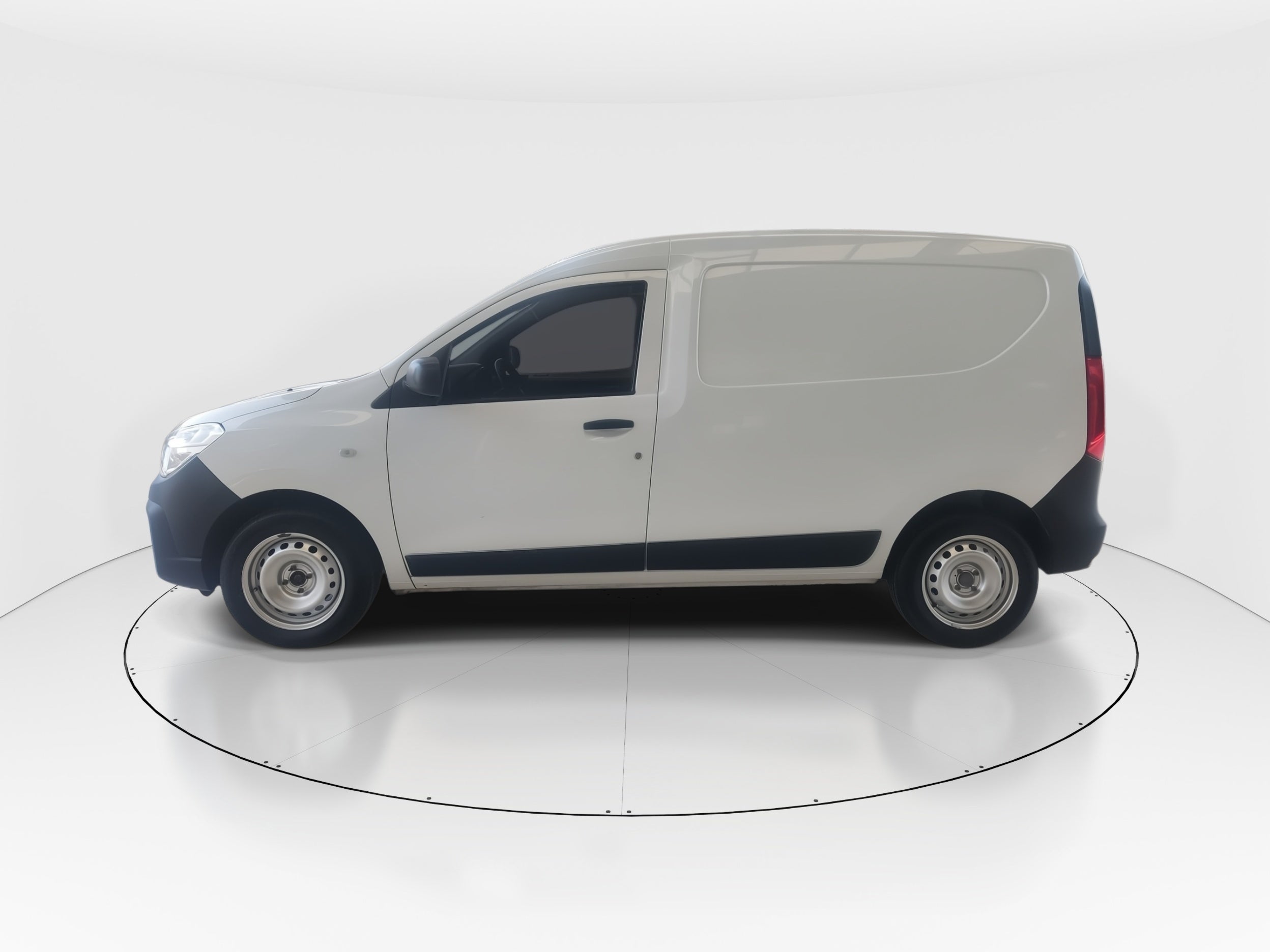 2024 Renault Kangoo 5p Intense L4/2.5 Man