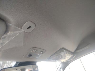 2026 Nissan Urvan 4p Amplia L4/2.5 Man Ventanas