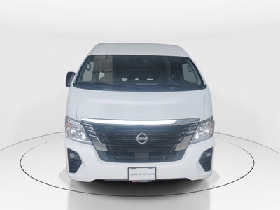2026 Nissan Urvan 4p Amplia L4/2.5 Man Ventanas