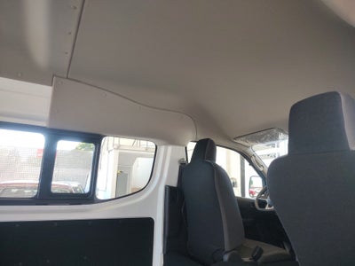 2026 Nissan Urvan 4p Amplia L4/2.5 Man