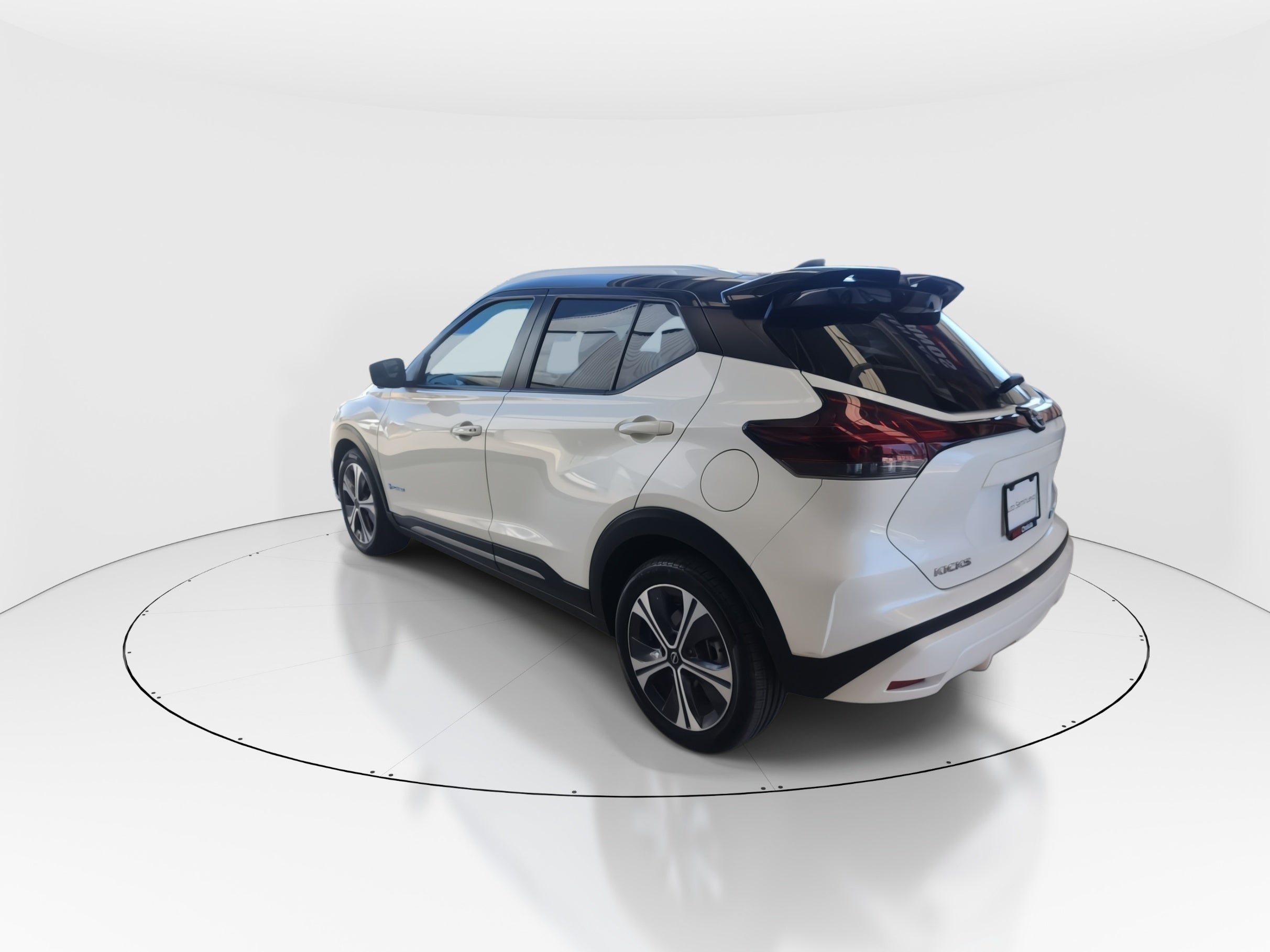 2024 Nissan Kicks 5p Platinum e-Power HEV L3/1.2 Aut