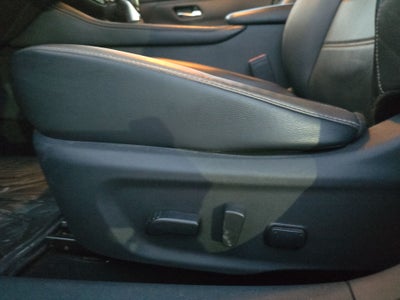 2023 Nissan Sentra 4p SR Platinum Bi-tono L4/2.0 Aut