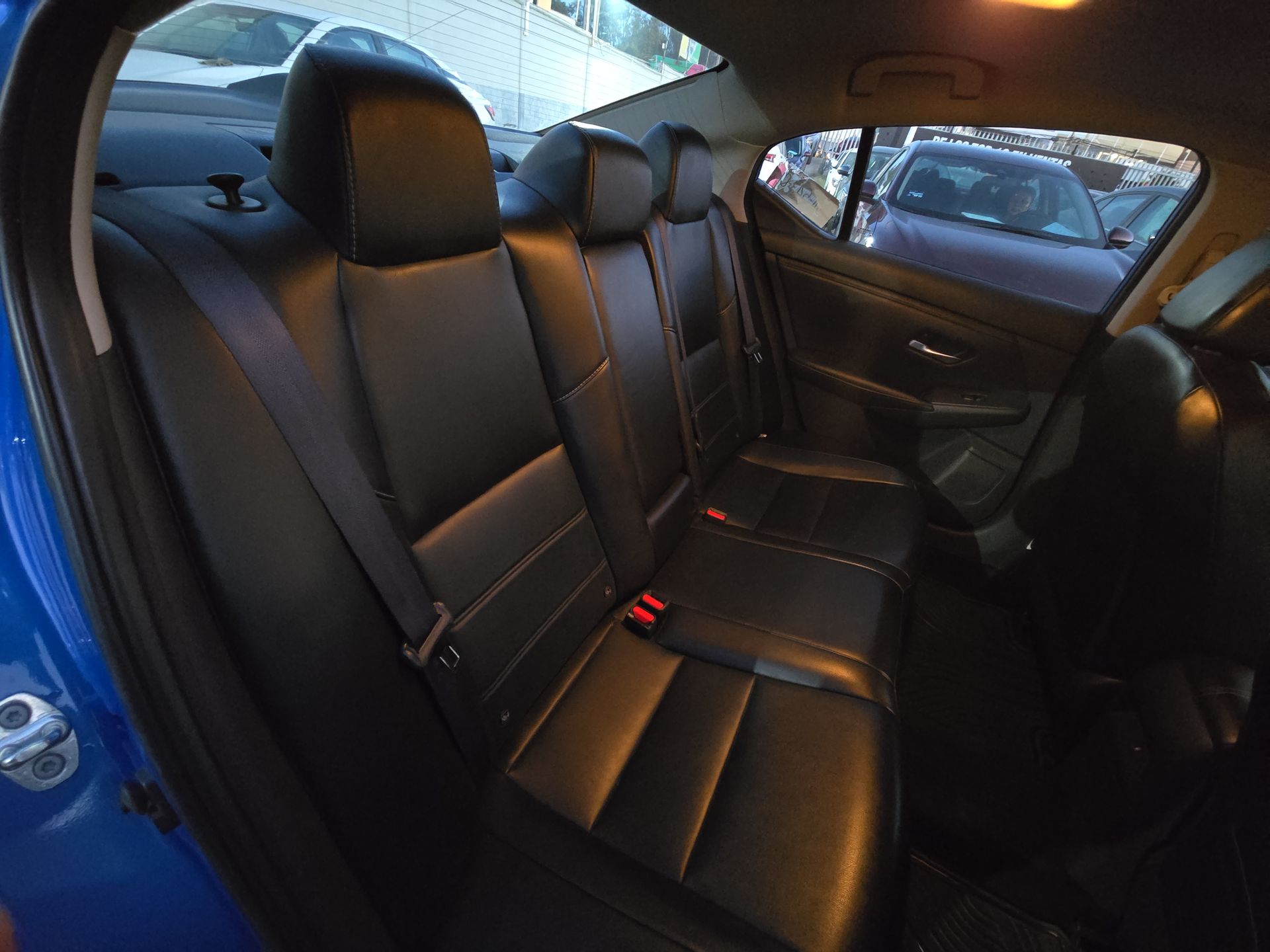 2023 Nissan Sentra 4p SR Platinum Bi-tono L4/2.0 Aut