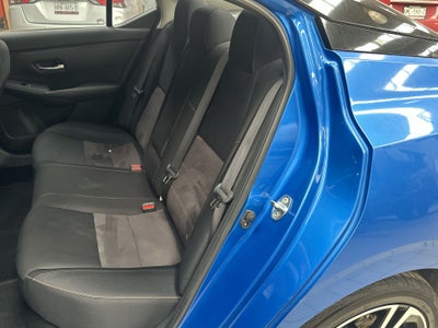 2023 Nissan Sentra 4p SR L4/2.0 Aut