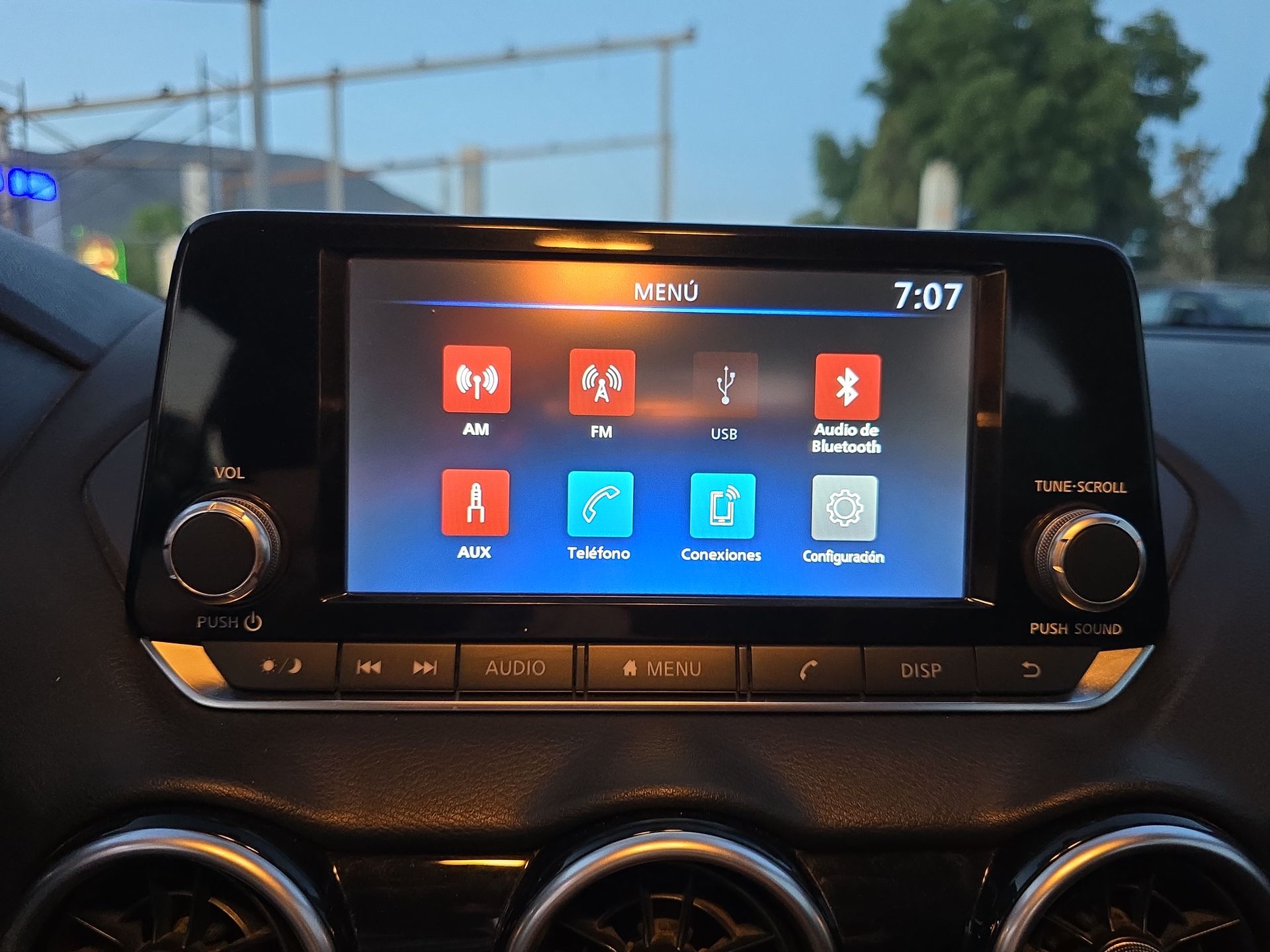 2022 Nissan Sentra 4p Sense L4/2.0 Man