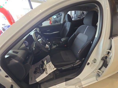 2023 Nissan Sentra 4p Advance L4/2.0 Man