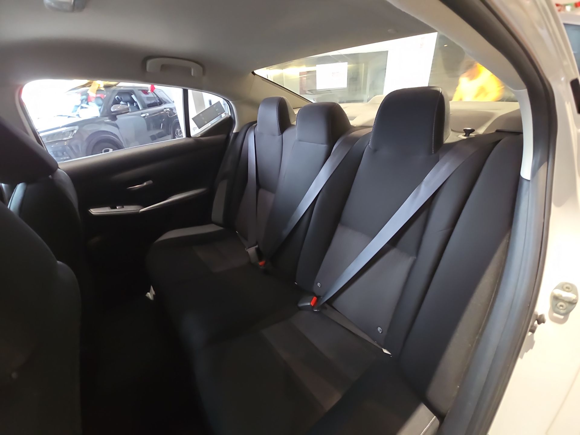 2023 Nissan Sentra 4p Advance L4/2.0 Man