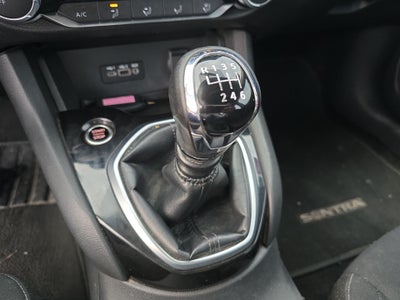 2023 Nissan Sentra 4p Advance L4/2.0 Man