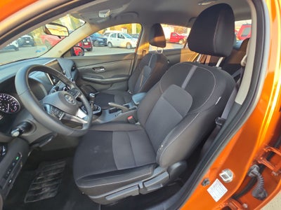 2022 Nissan Sentra 4p Advance L4/2.0 Man