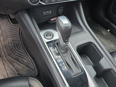 2023 Nissan Sentra 4p SR Platinum L4/2.0 Aut
