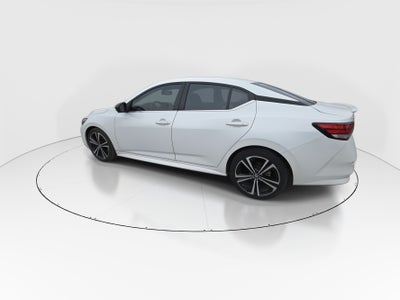 2023 Nissan Sentra 4p SR Platinum L4/2.0 Aut