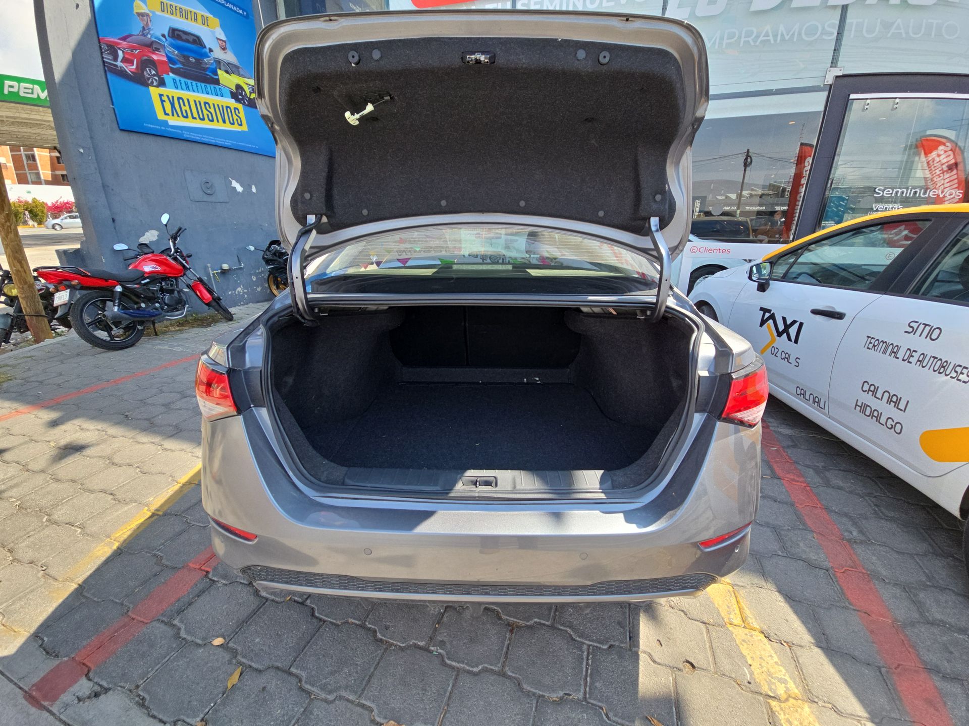 2024 Nissan Sentra 4p Advance L4/2.0 Aut