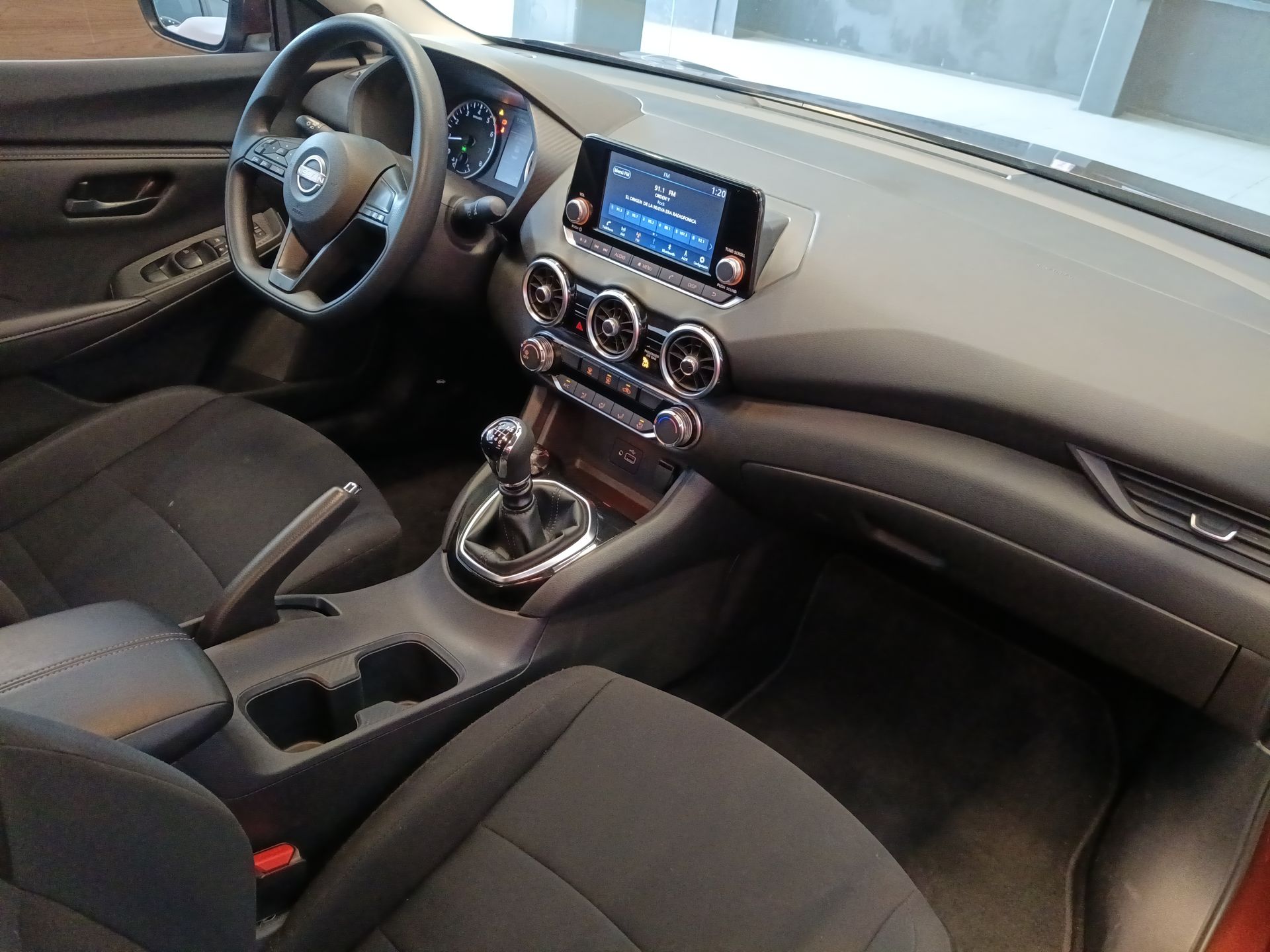 2025 Nissan Sentra 4p Sense L4/2.0 Man