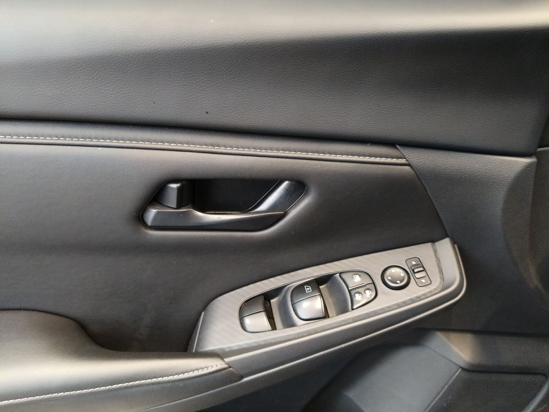 2025 Nissan Sentra 4p Sense L4/2.0 Man