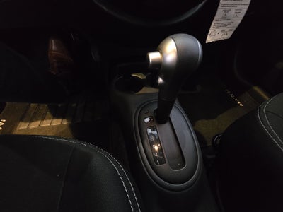 2025 Nissan March 5p Advance L4/1.6 Aut