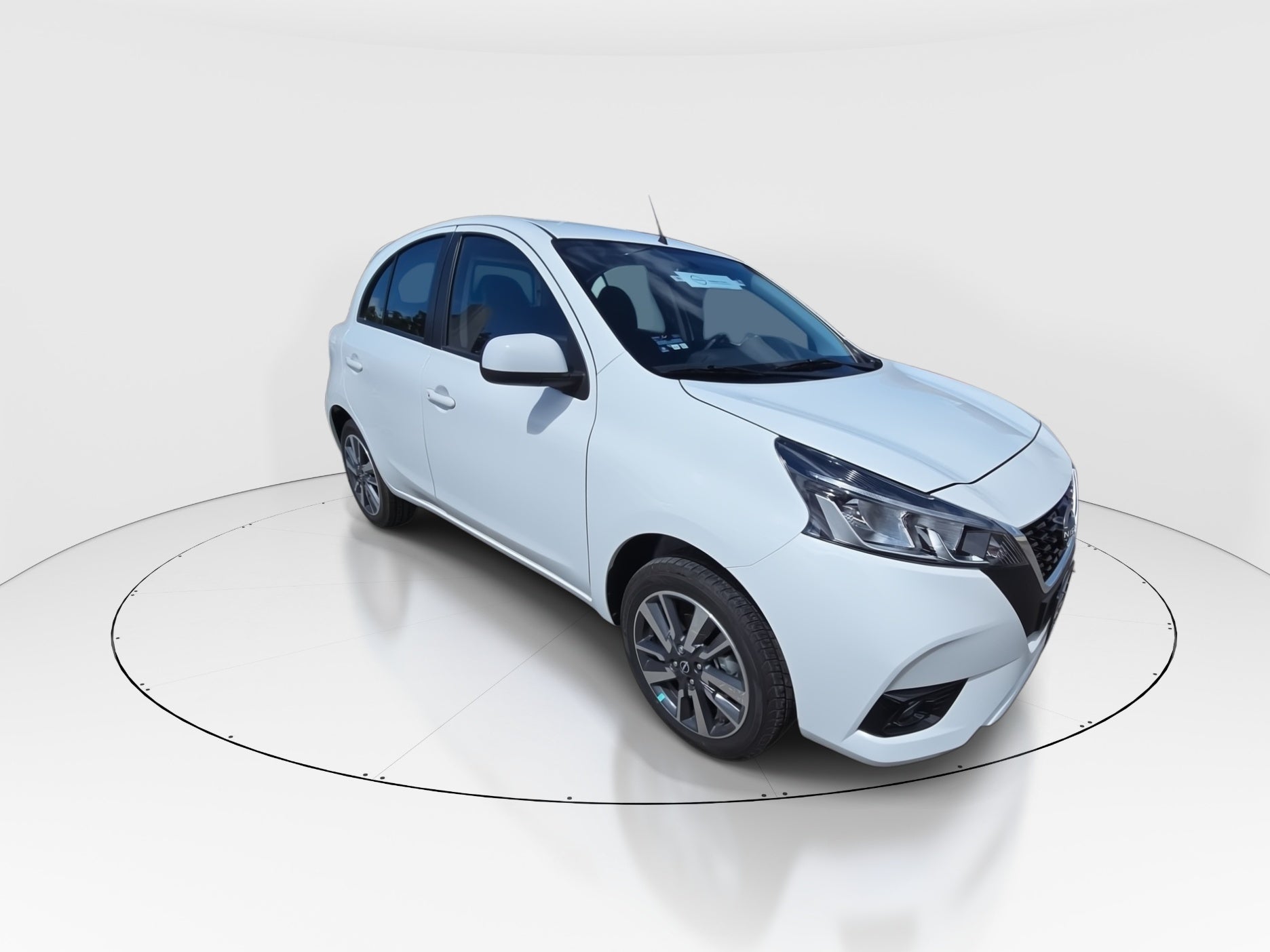 2024 Nissan March 5p Exclusive L4/1.6 Man