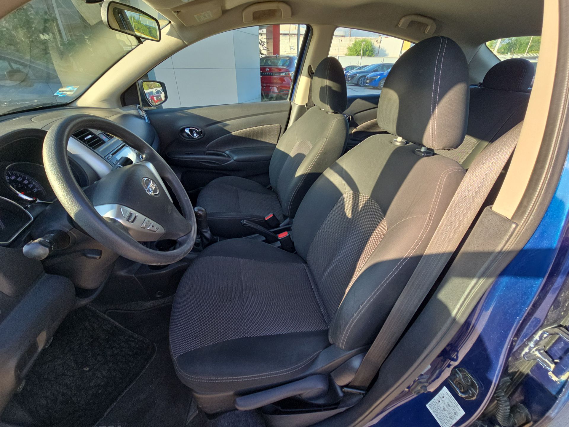 2019 Nissan Versa 4p Advance L4/1.6 Man