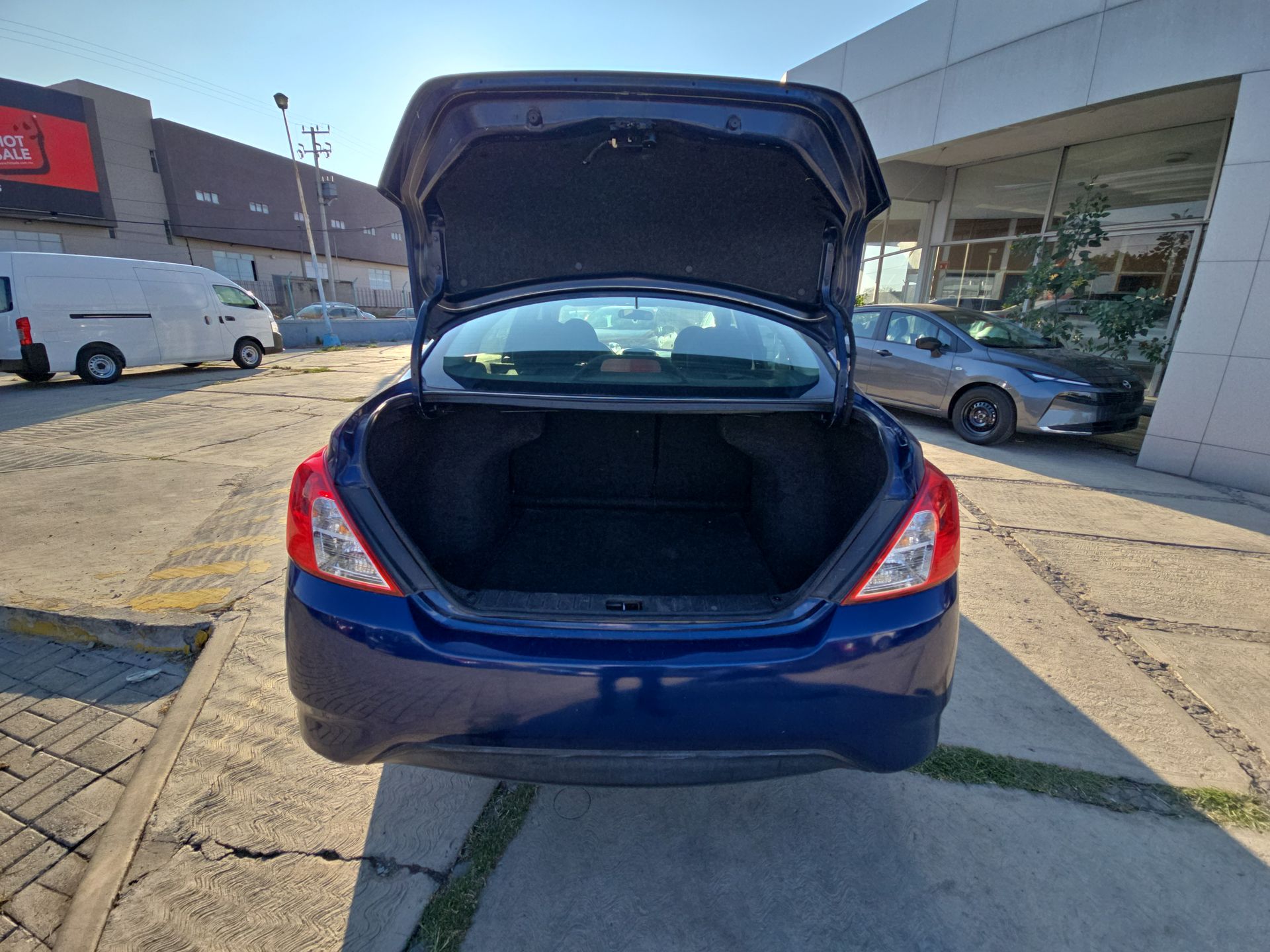 2019 Nissan Versa 4p Advance L4/1.6 Man