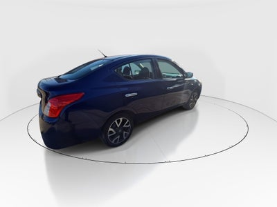 2019 Nissan Versa 4p Advance L4/1.6 Man