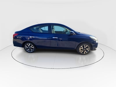 2019 Nissan Versa 4p Advance L4/1.6 Man