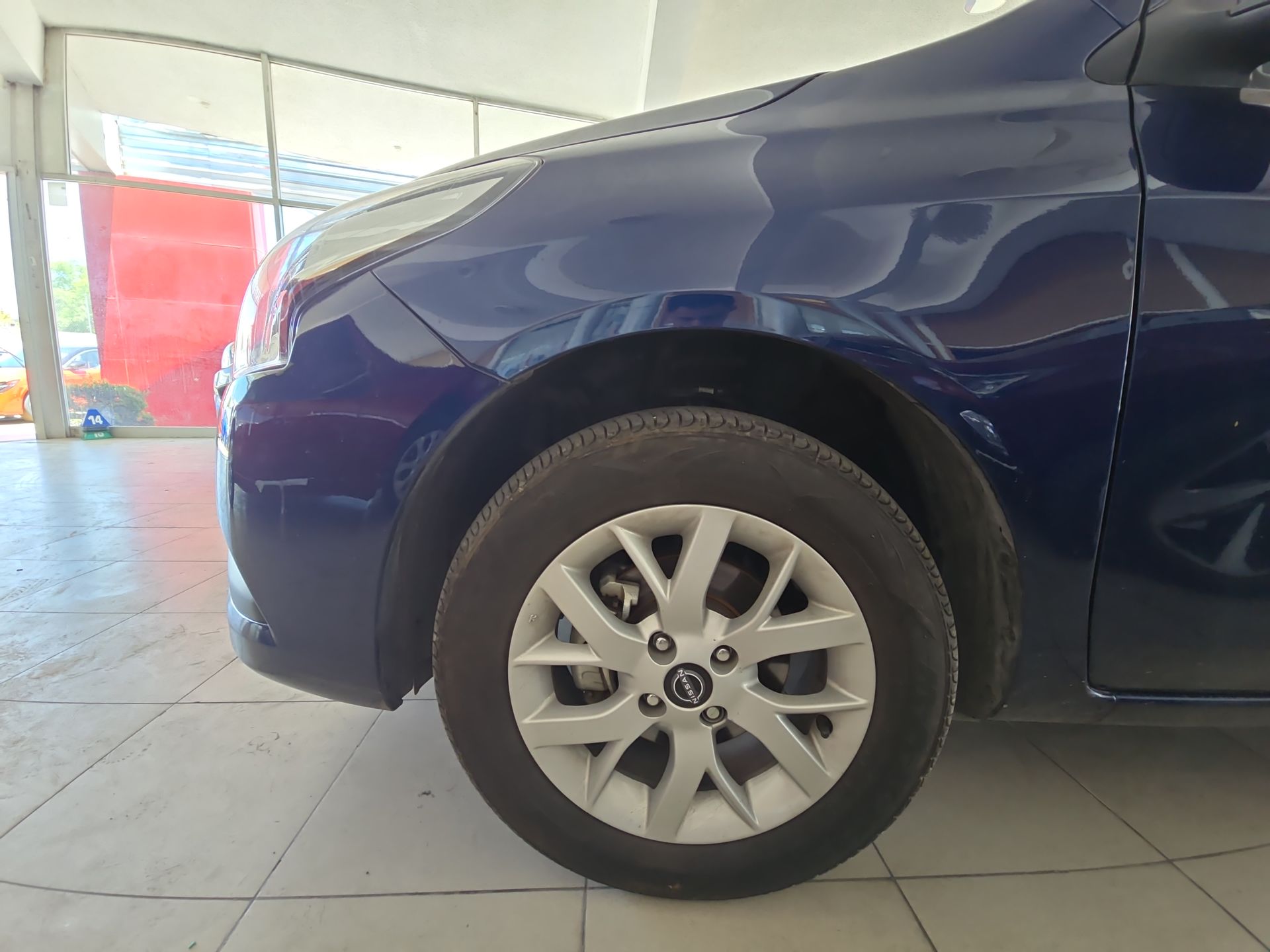 2024 Nissan V-Drive 4p L4/1.6 Man Audio