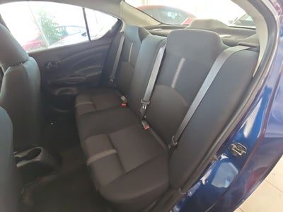 2024 Nissan V-Drive 4p L4/1.6 Man Audio