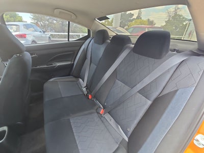 2024 Nissan Versa 4p Advance L4/1.6 Man