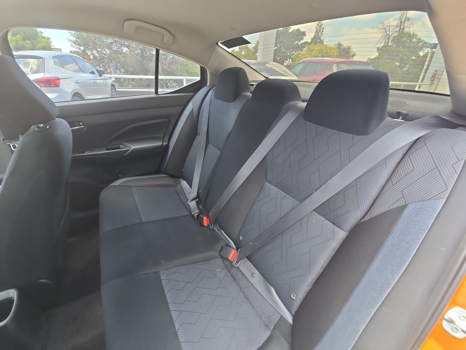 2024 Nissan Versa 4p Advance L4/1.6 Man