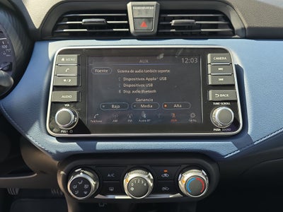 2025 Nissan Versa 4p Advance L4/1.6 Man